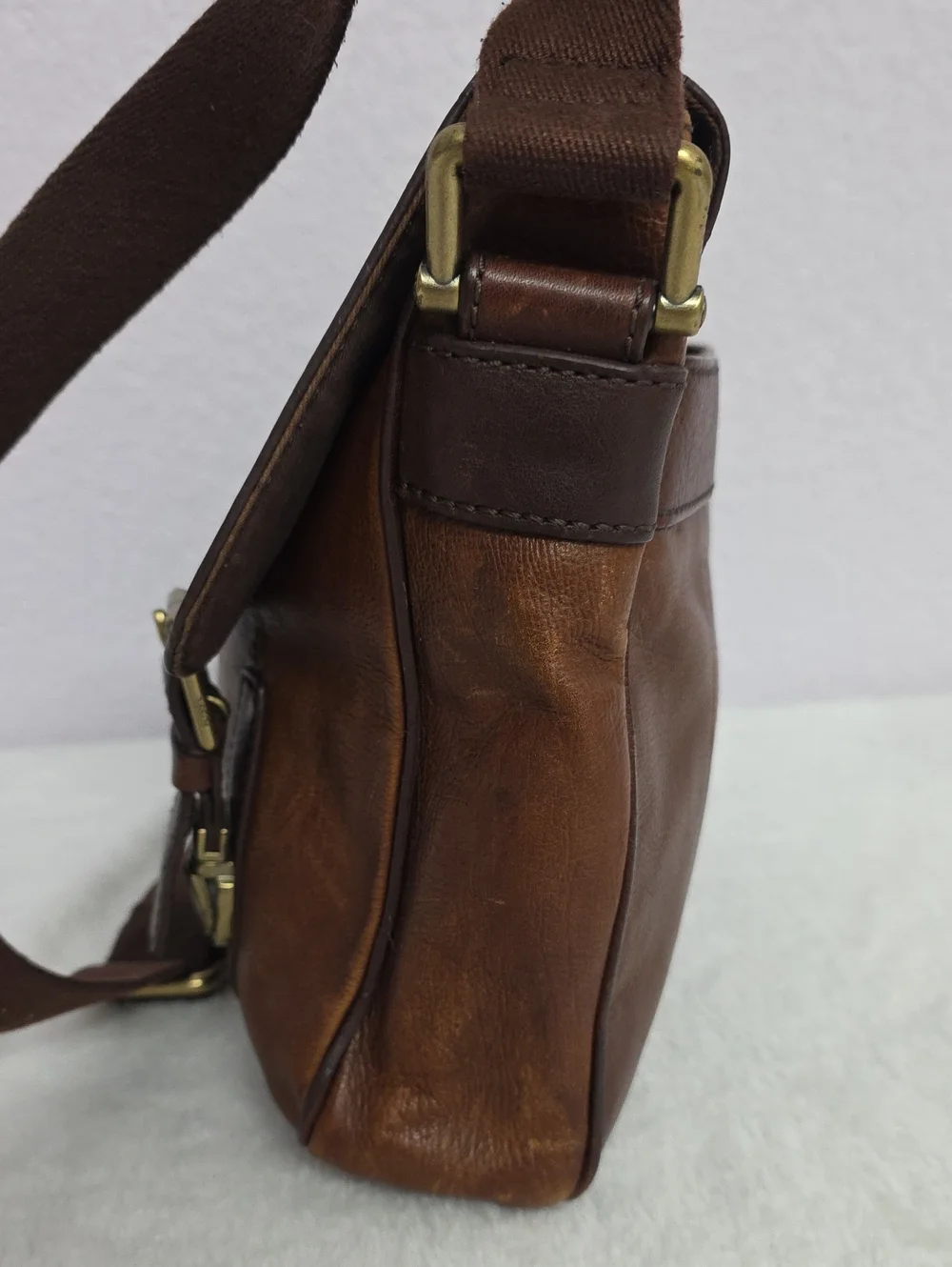 Fossil Brown Leather Messenger Crossbody Bag Distressed Vintage Style